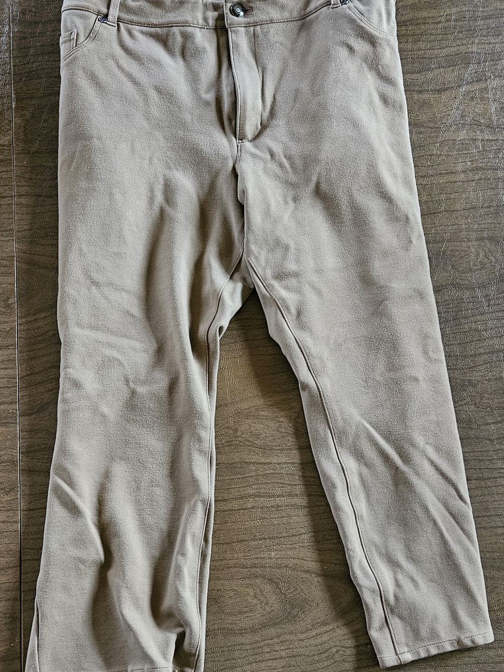 Coldwater Creek Cropped Pants in Light Khaki